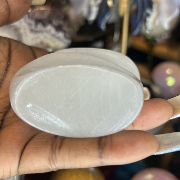 White Selenite Crystal Flame Tower (Light stand not included) - Picture 2 of 3